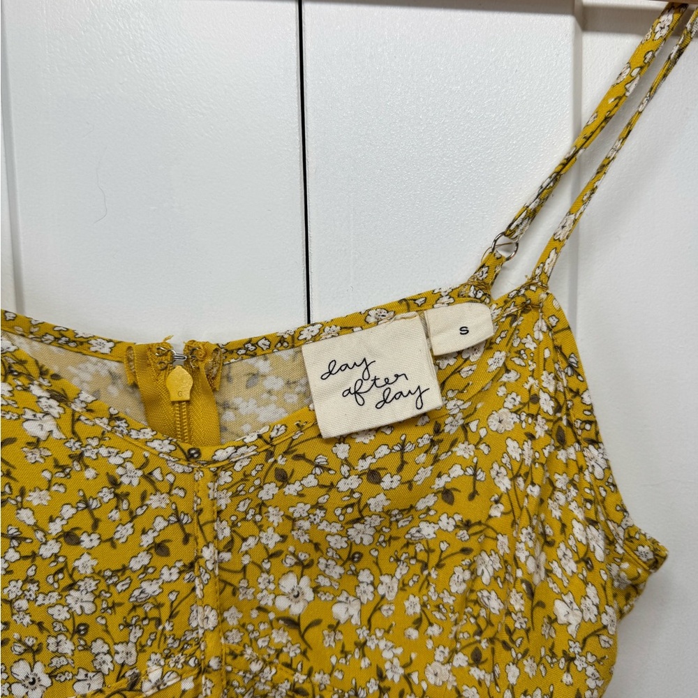 Day After Day, Yellow Floral Mini Dress, S - Picture 4 of 5